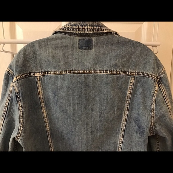 American Eagle Jean Jacket - Picture 5 of 10
